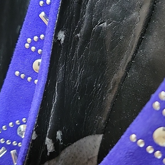 VGUC- Nine West Studded / Embellished Suede Pointed Toe Flats - Picture 6 of 9